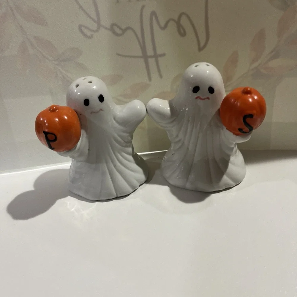 Vintage Set of Halloween, Ghost with Pumpkin, Salt and Pepper Shakers